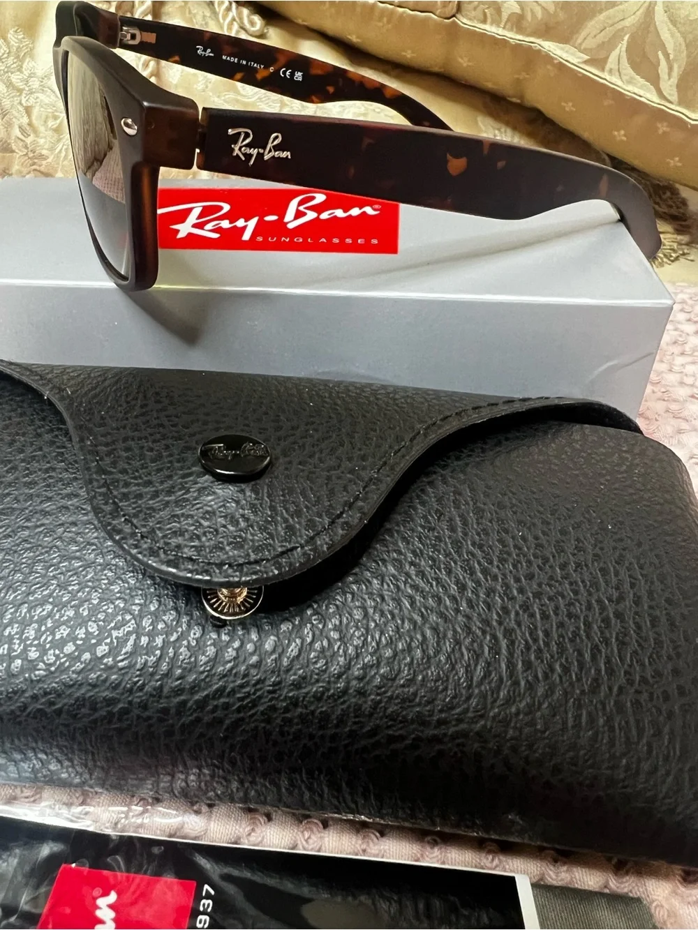 Ray-Ban RB2132 New Wayfarer 894/76 Tortoise Green Sunglasses 55mm